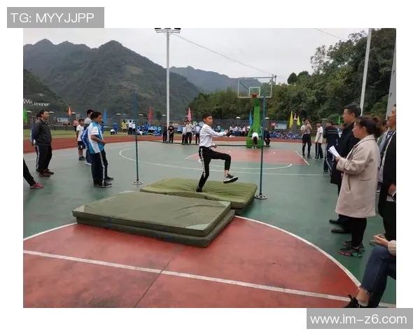 贺炜：面对失利中国队不必气馁未来仍需努力和提升