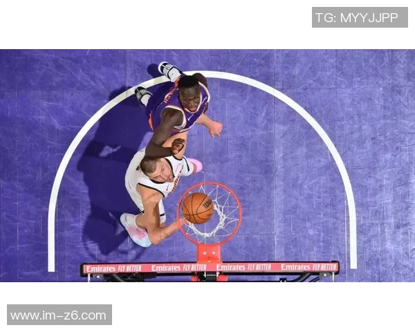 半场战报太阳落后掘金布克与狄龙合力贡献24分约基奇助攻表现抢眼